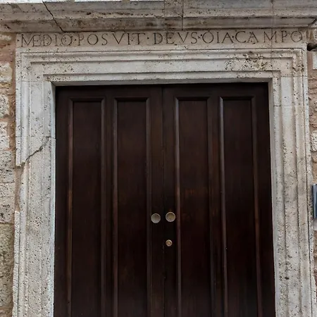 Casa Piccolomini Apartment *