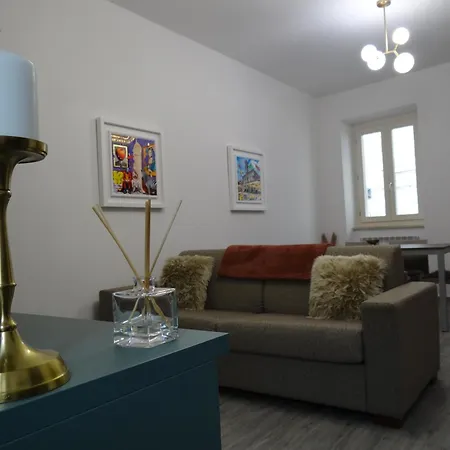 Casa Piccolomini Ascoli Piceno