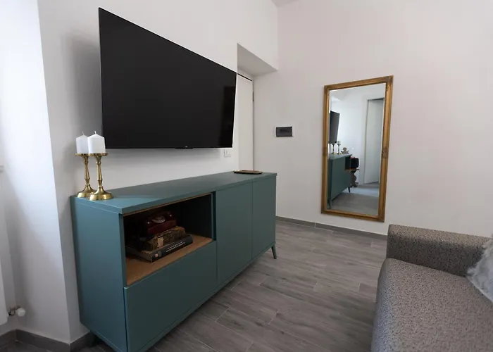 Casa Piccolomini * أسكولي بيتشينو